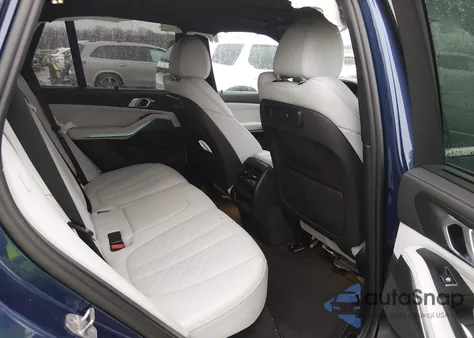 2023 BMW X5 Phev xDrive45E from USA, damaged, VIN 5UXTA6C01P9P34644